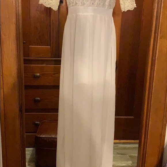 Dress - Picture 2 of 6